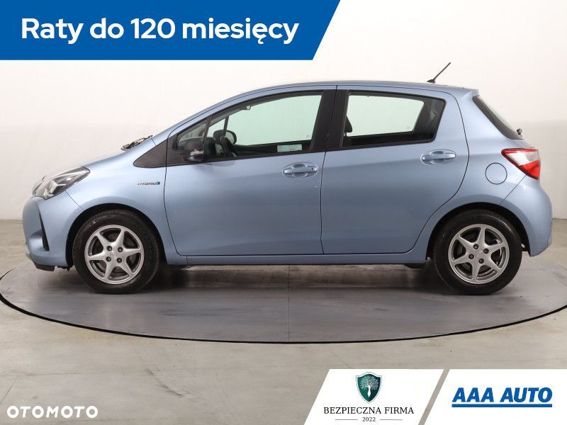 Toyota Yaris - 4