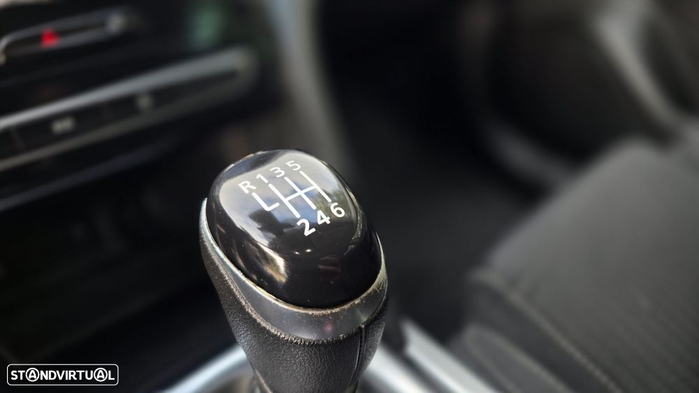 Renault Mégane Sport Tourer 1.5 dCi Dynamique SS - 18