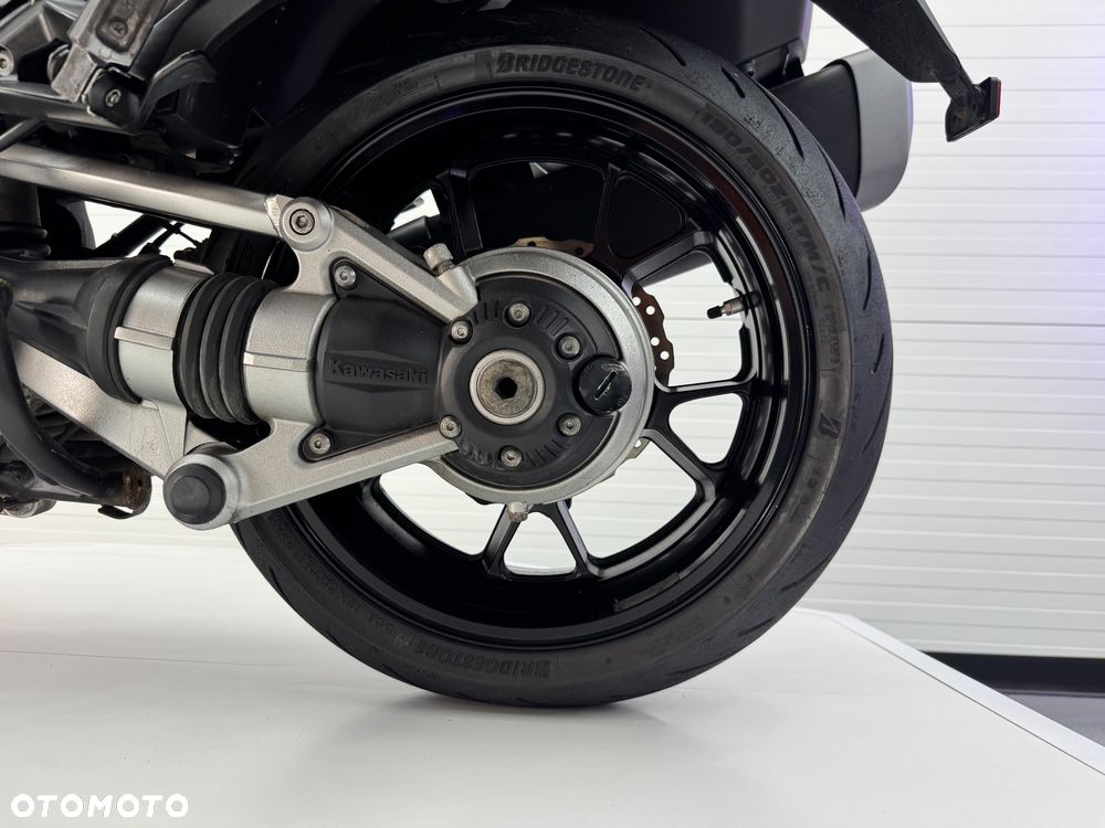 Kawasaki GTR - 27