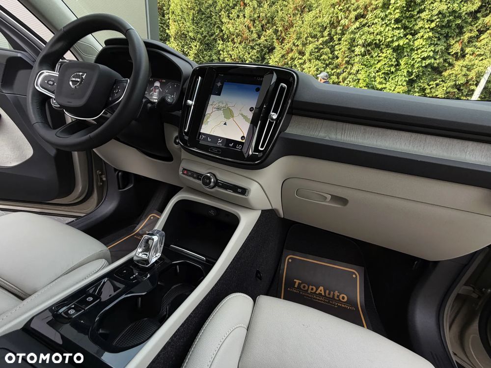 Volvo XC 40 T5 AWD Geartronic Inscription - 16