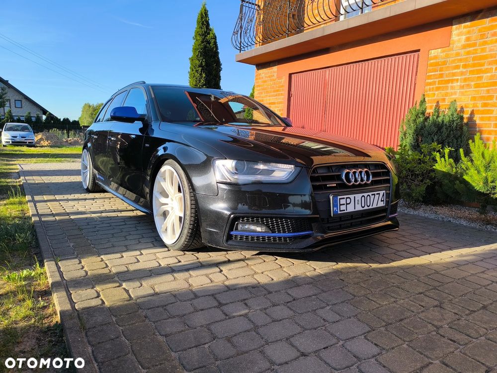 Audi A4 Avant 2.0 TDI DPF quattro S tronic S line Sportpaket - 3