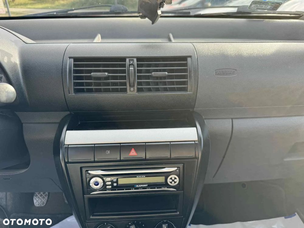 Volkswagen Fox 1.2 - 11