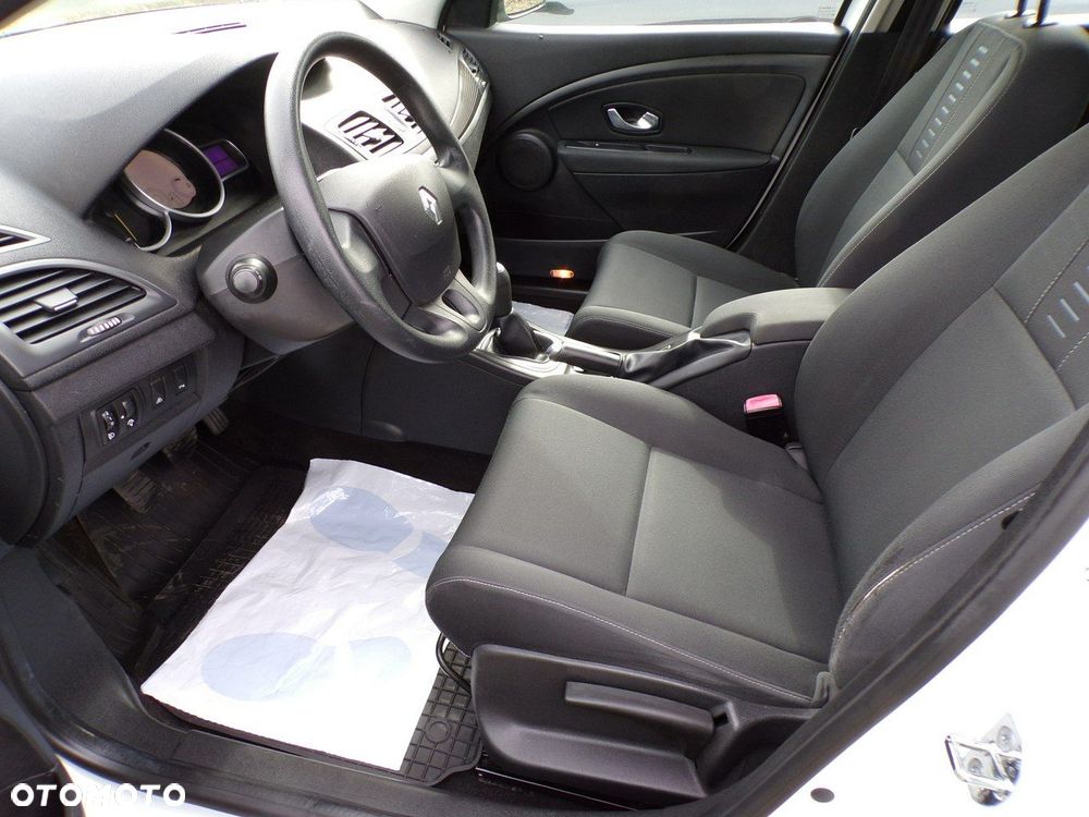 Renault Megane - 23