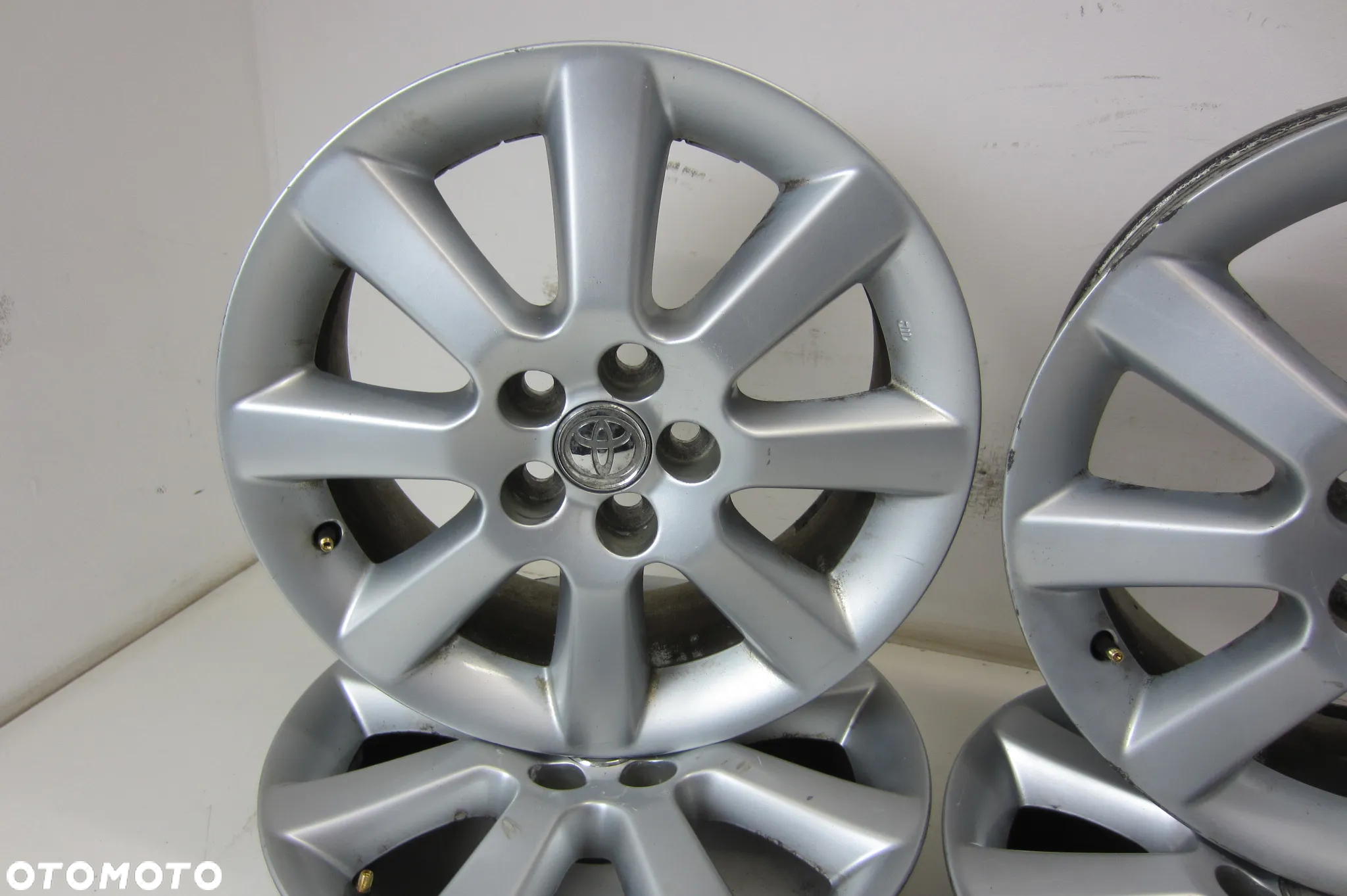 FELGI ALUMINIOWE 16 TOYOTA AVENSIS II PRIUS HYBRYDA YARIS IV 5X100 - 2