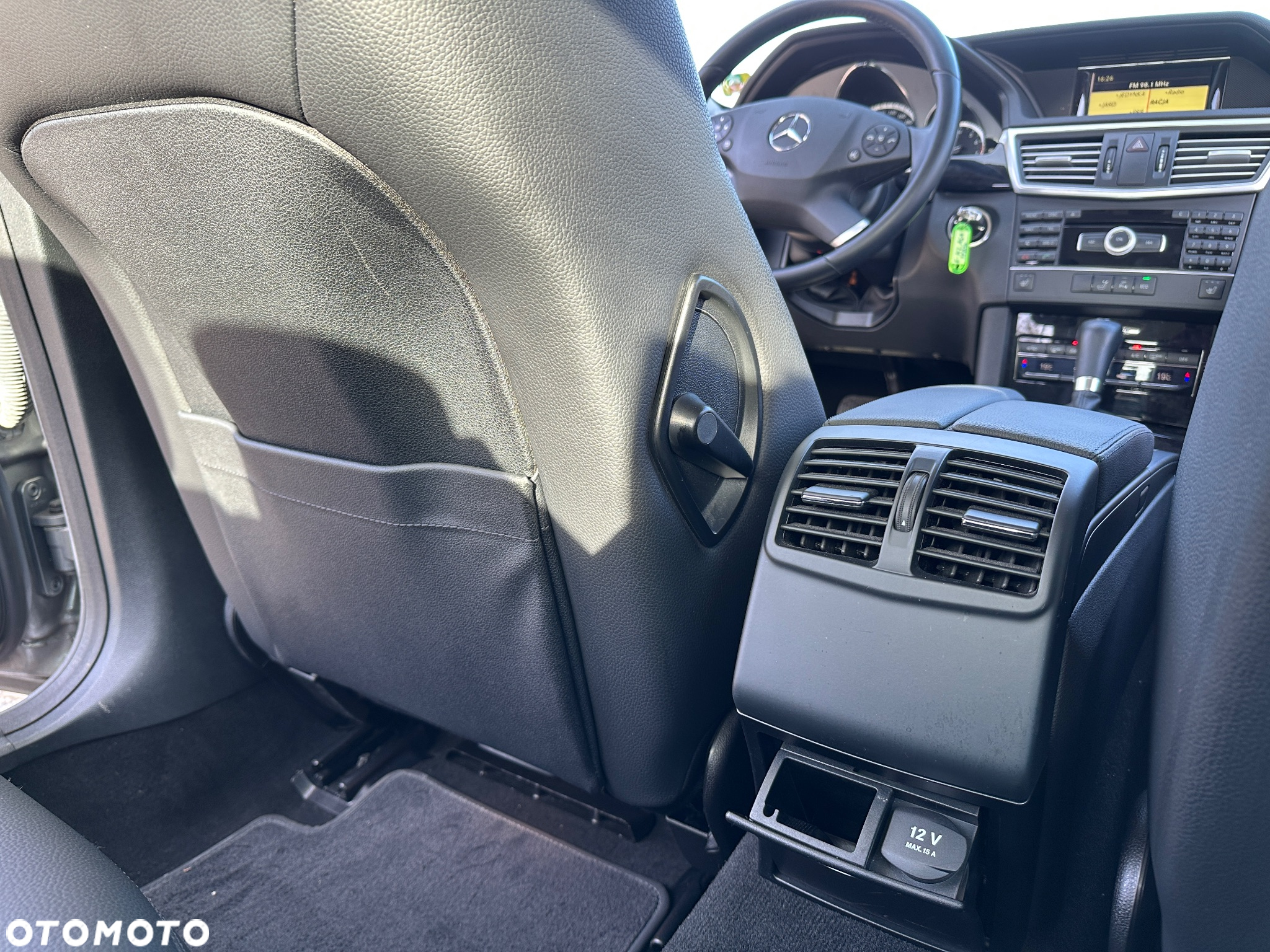 Mercedes-Benz Klasa E 200 BlueEFFICIENCY 7G-TRONIC Avantgarde - 13
