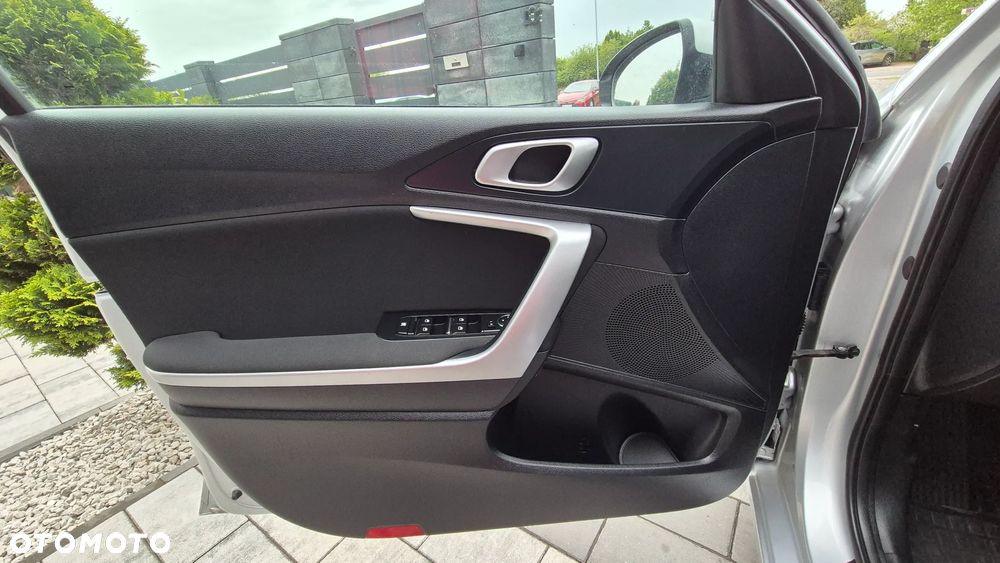 Kia Ceed - 20