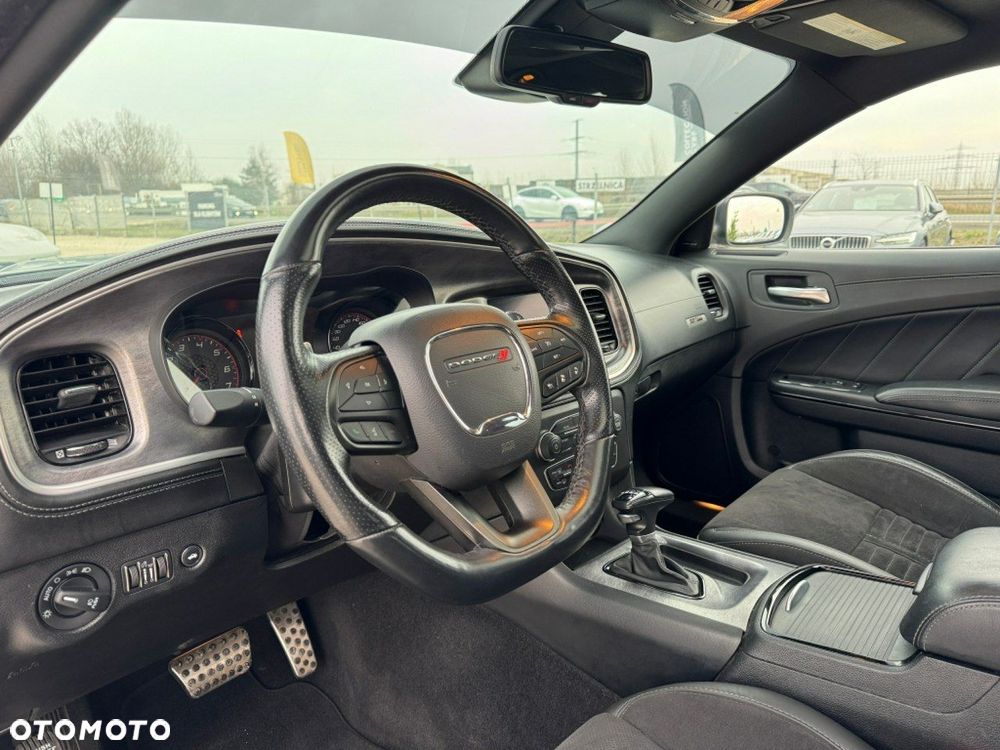 Dodge Charger - 10