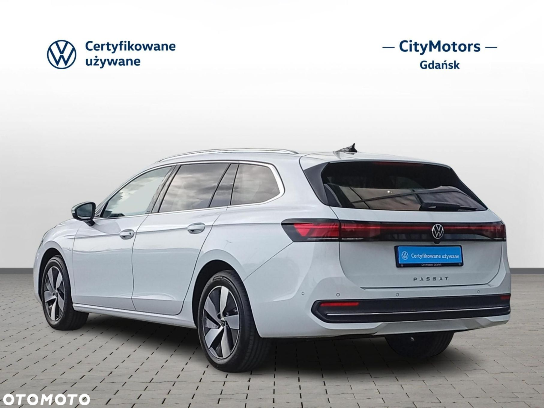 Volkswagen Passat - 17