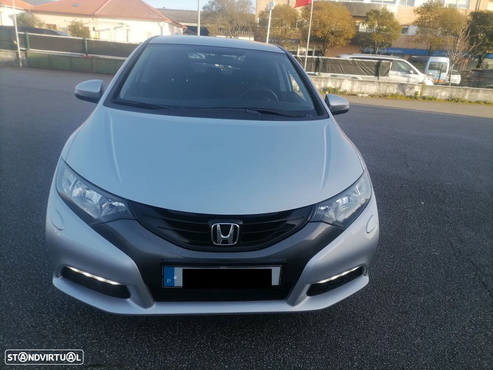 Honda Civic 1.6 i-DTEC Comfort Black Edition - 3
