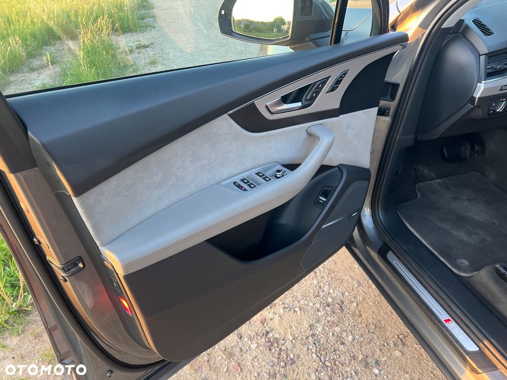 Audi Q7 3.0 TDI ultra Quattro Tiptronic - 10