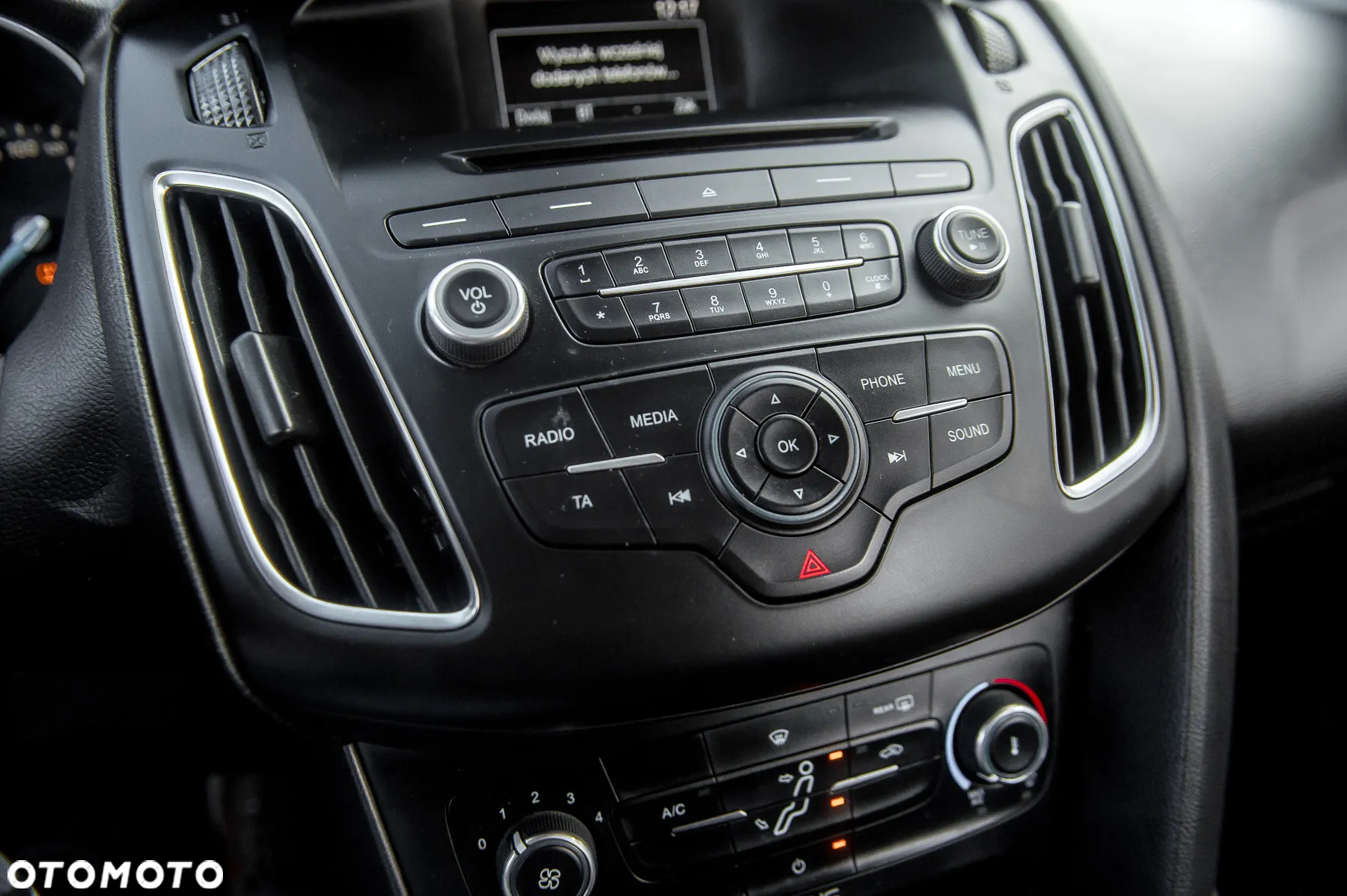 Ford Focus - 31