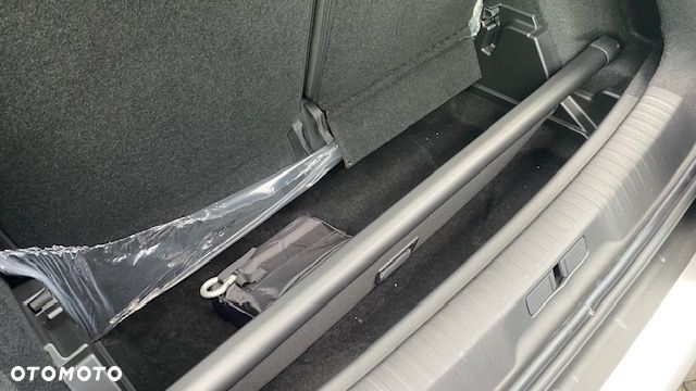 Peugeot 5008 1.2 PureTech mHEV GT S&S e-DCS6 - 17