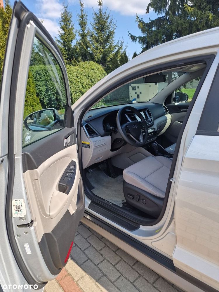 Hyundai Tucson - 10
