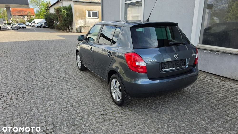 Skoda Fabia 1.2 HTP Ambition - 5