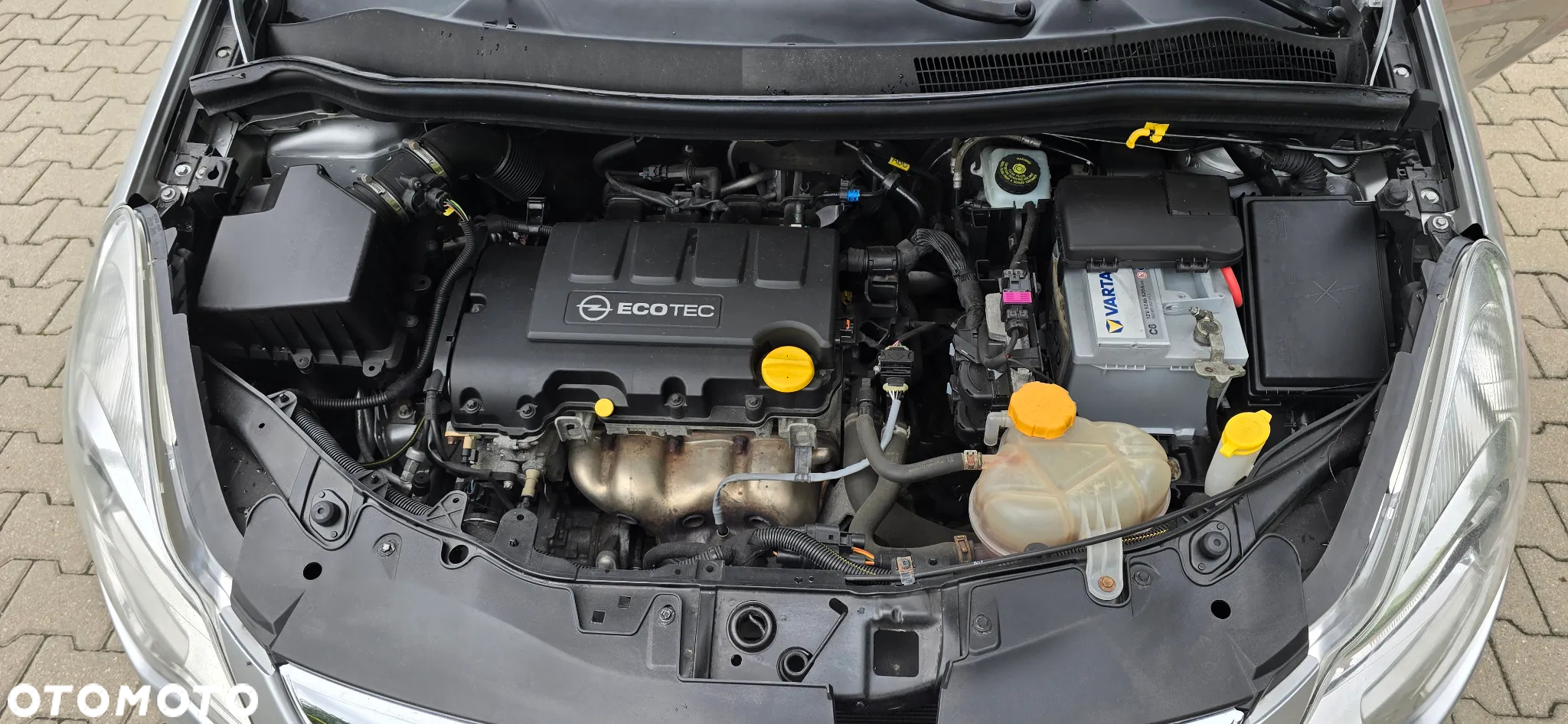 Opel Corsa 1.4 16V Edition 150 - 17
