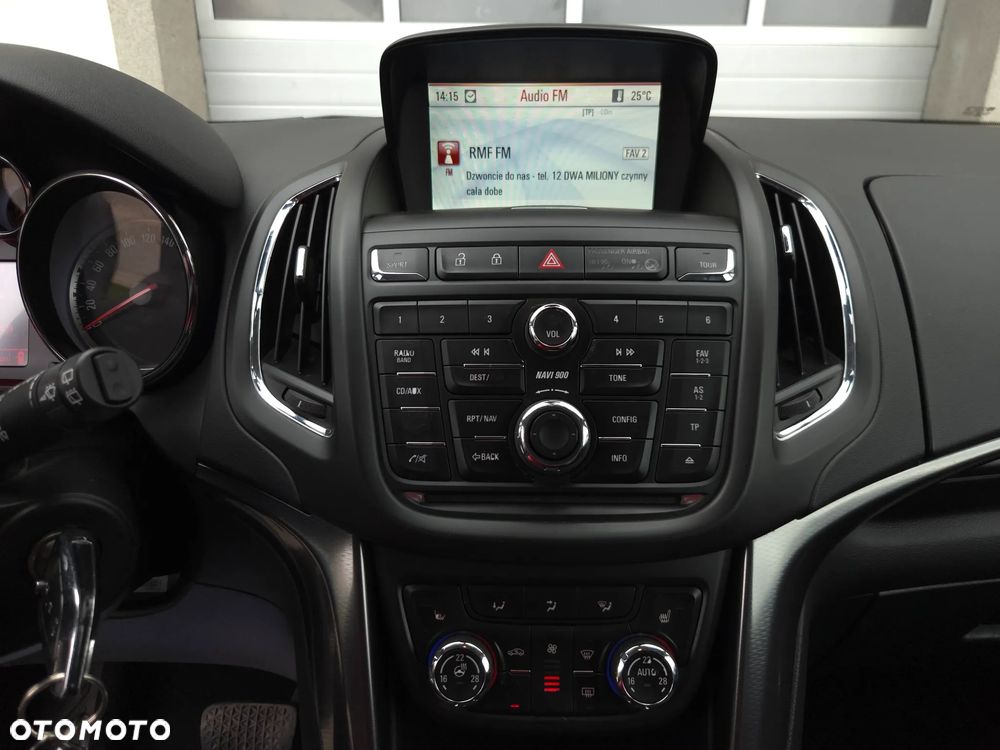 Opel Zafira Tourer 1.4 Turbo Automatik Business Innovation - 28