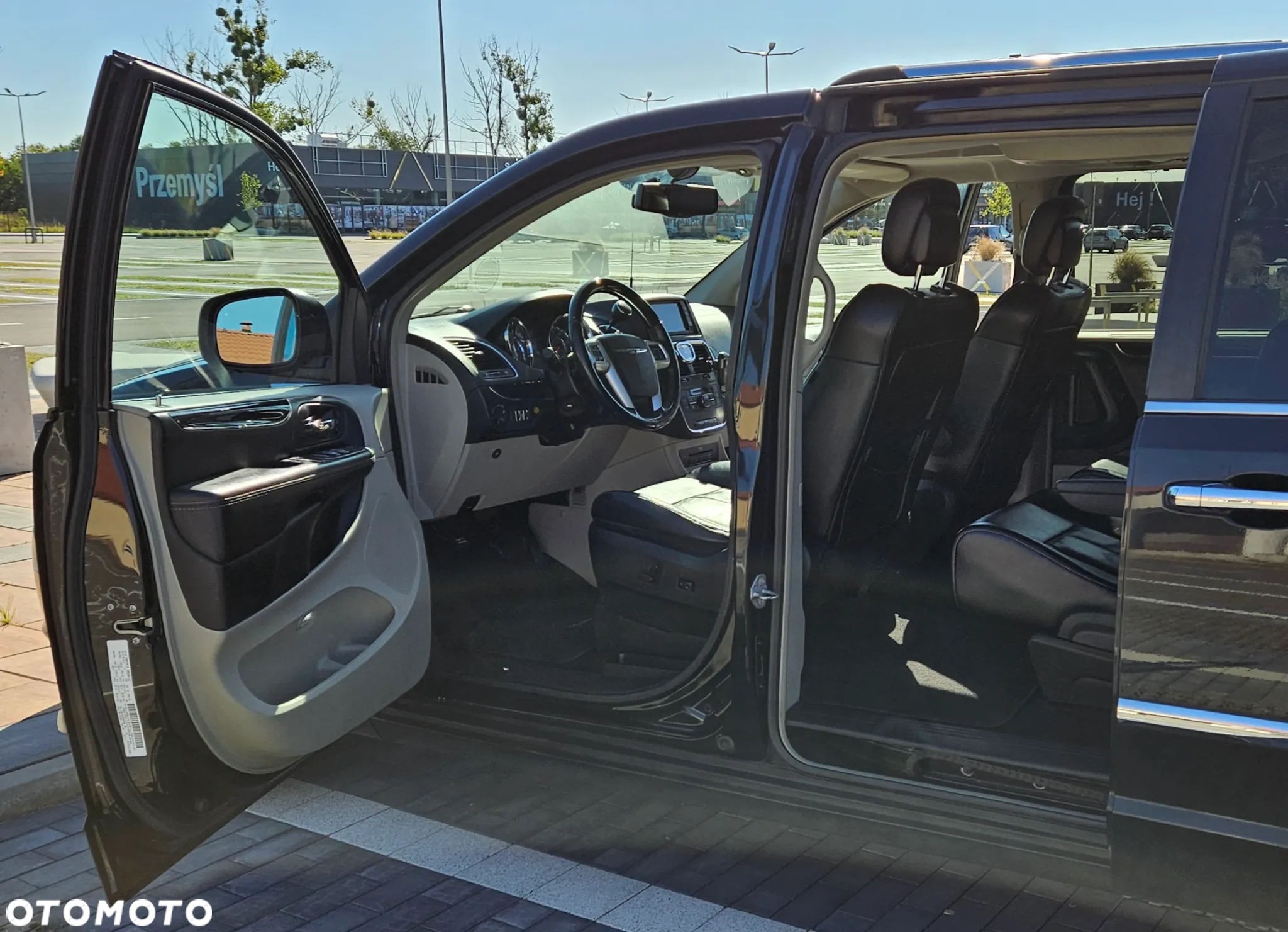 Chrysler Town & Country 3.6 Limited - 2