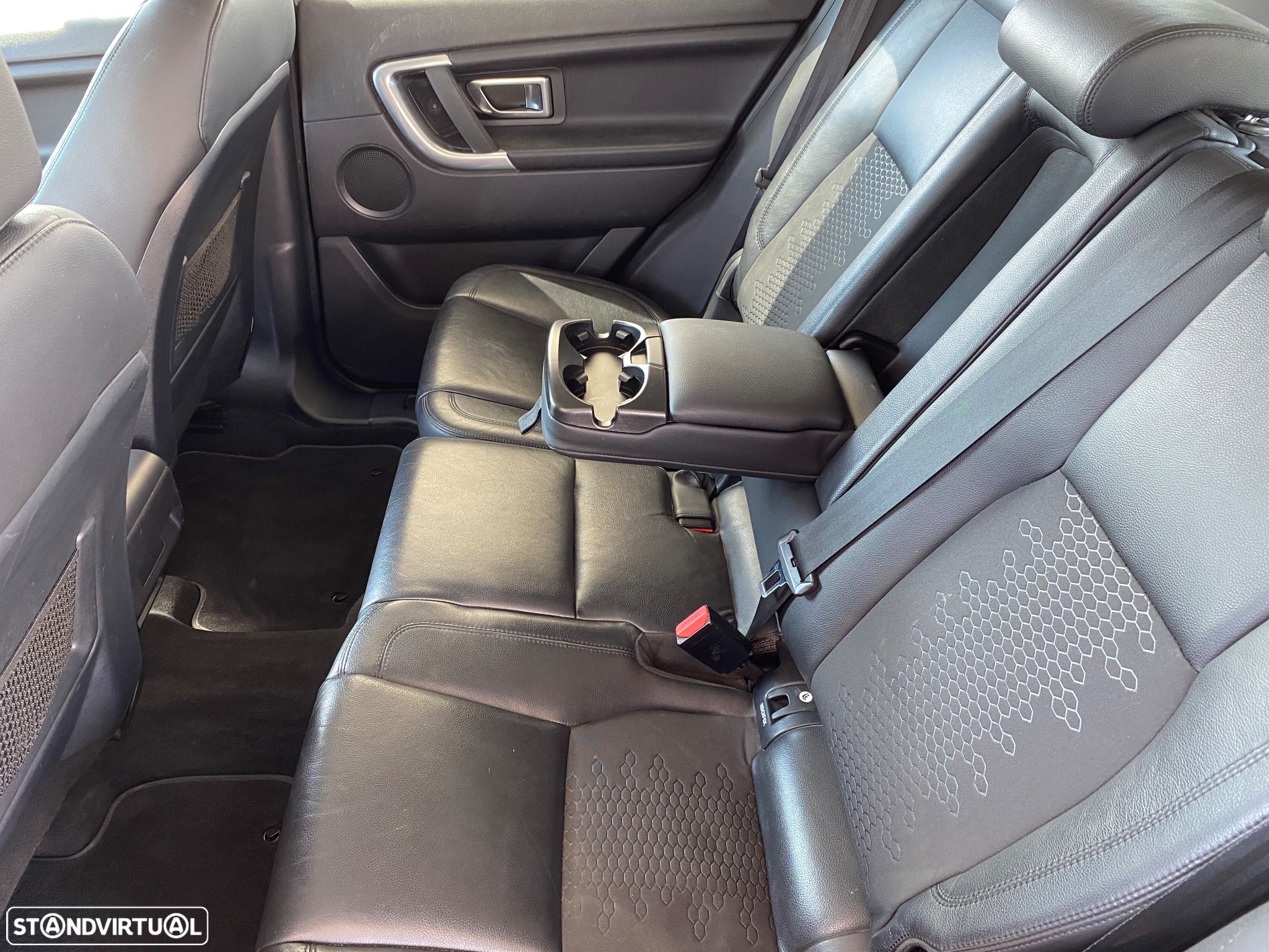 Land Rover Discovery Sport 2.0 eD4 Pure - 13