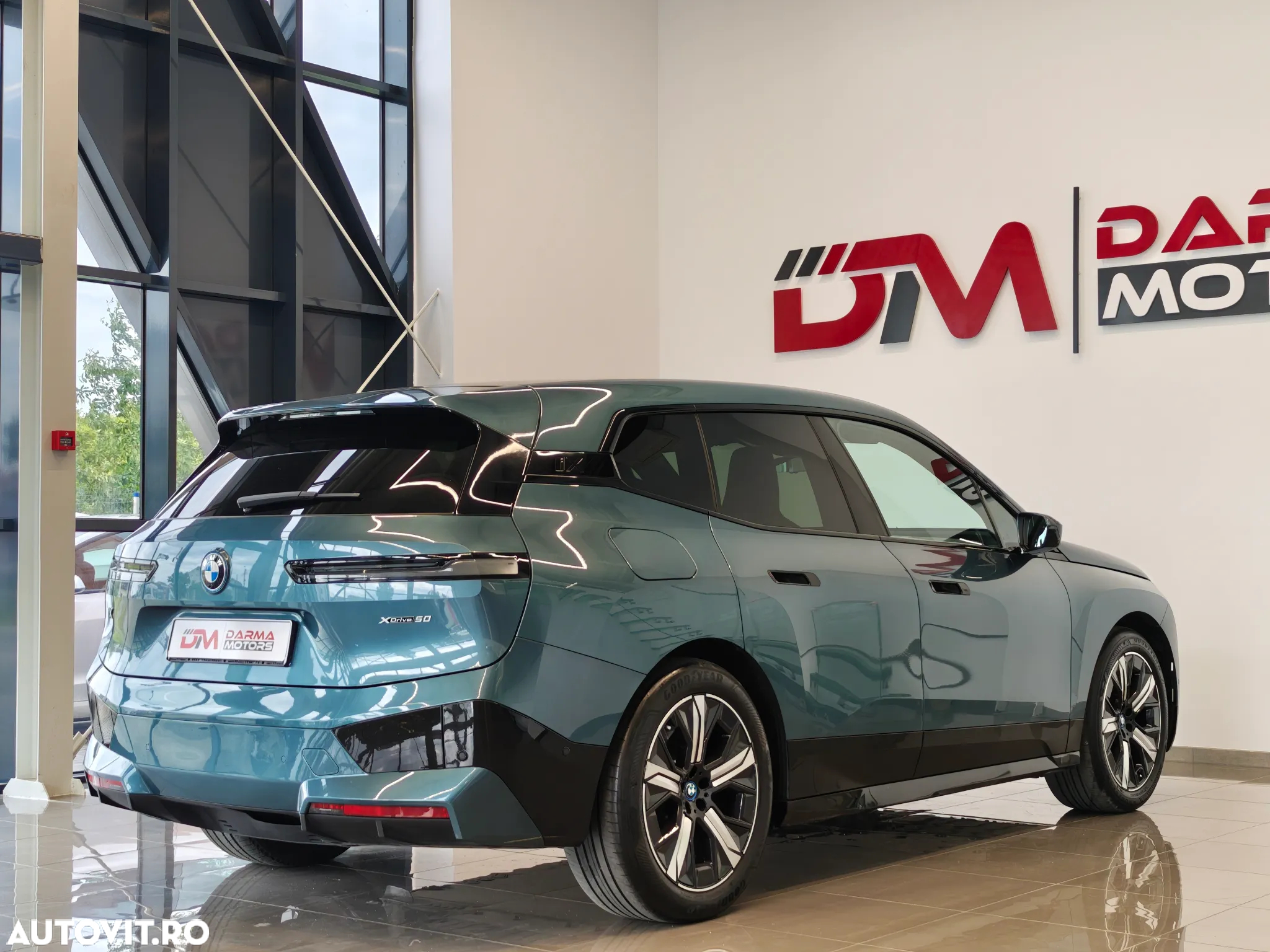 BMW iX xDrive50 - 7