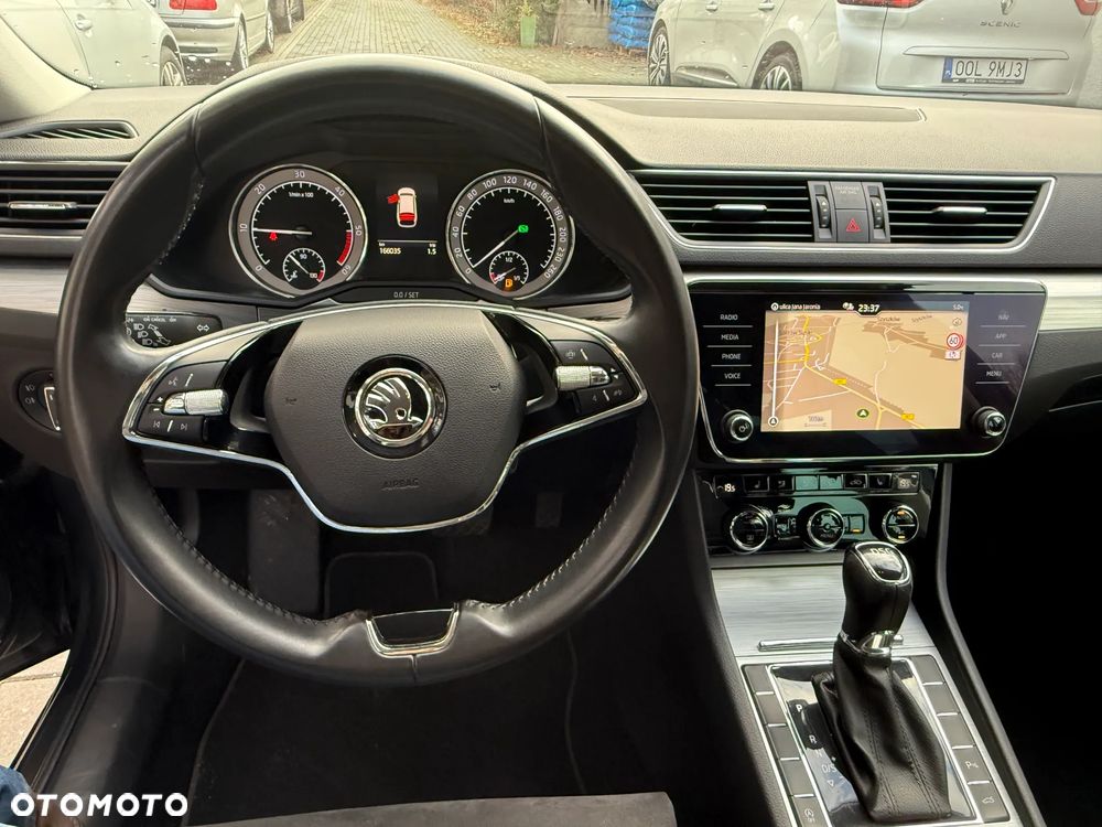 Skoda Superb 2.0 TDI Style DSG7 - 13