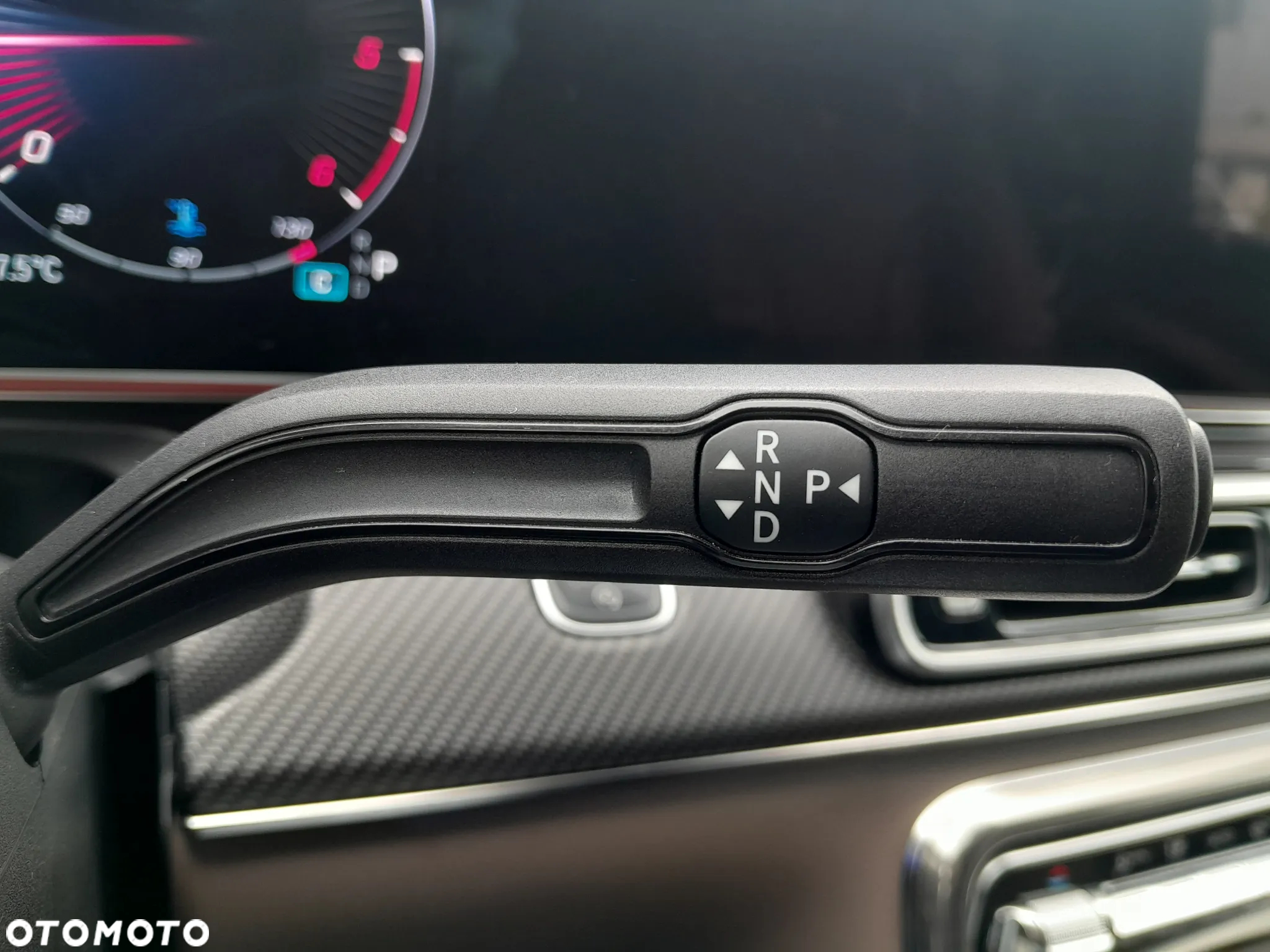 Mercedes-Benz Klasa V 300 d 9G-Tronic Exclusive (ekstra d³) - 14