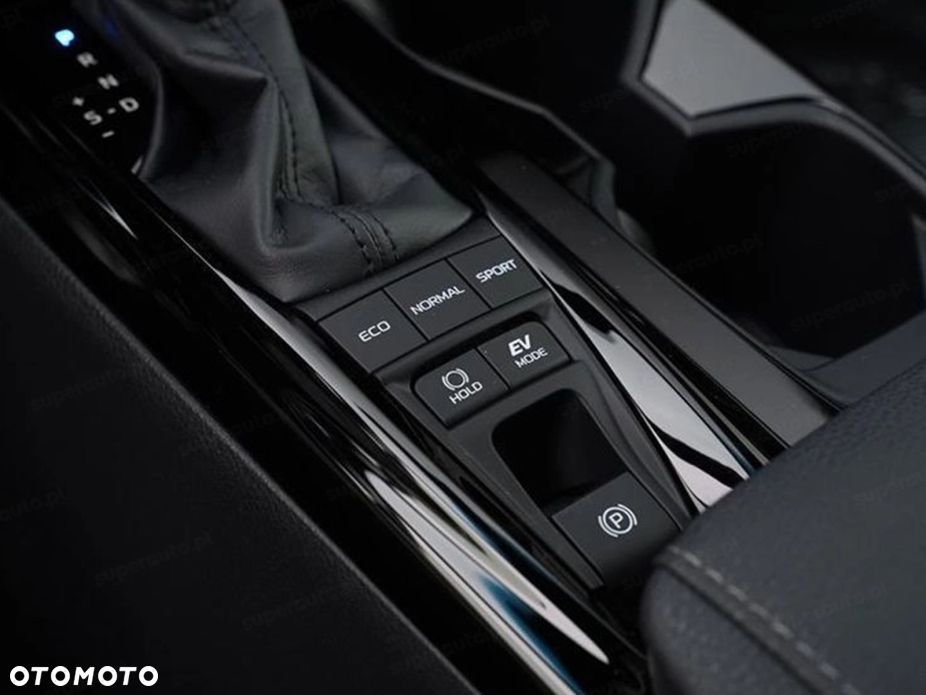 Toyota Camry - 15