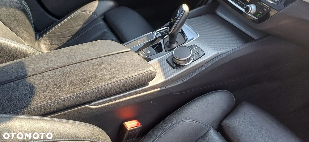BMW Seria 5 - 16