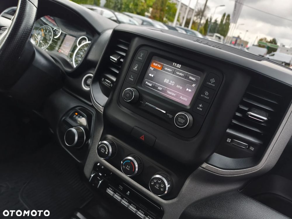 RAM 2500 - 19