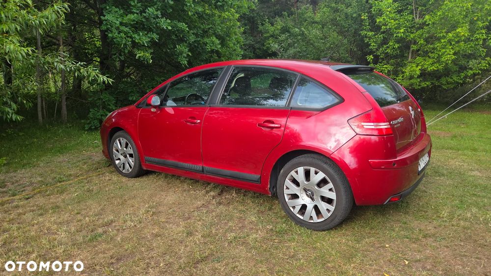Citroën C4 1.6 16V Magic - 9