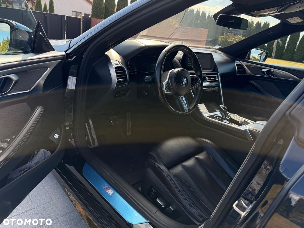 BMW Seria 8 840d xDrive mHEV - 8