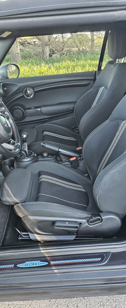 MINI Cabrio One - 13