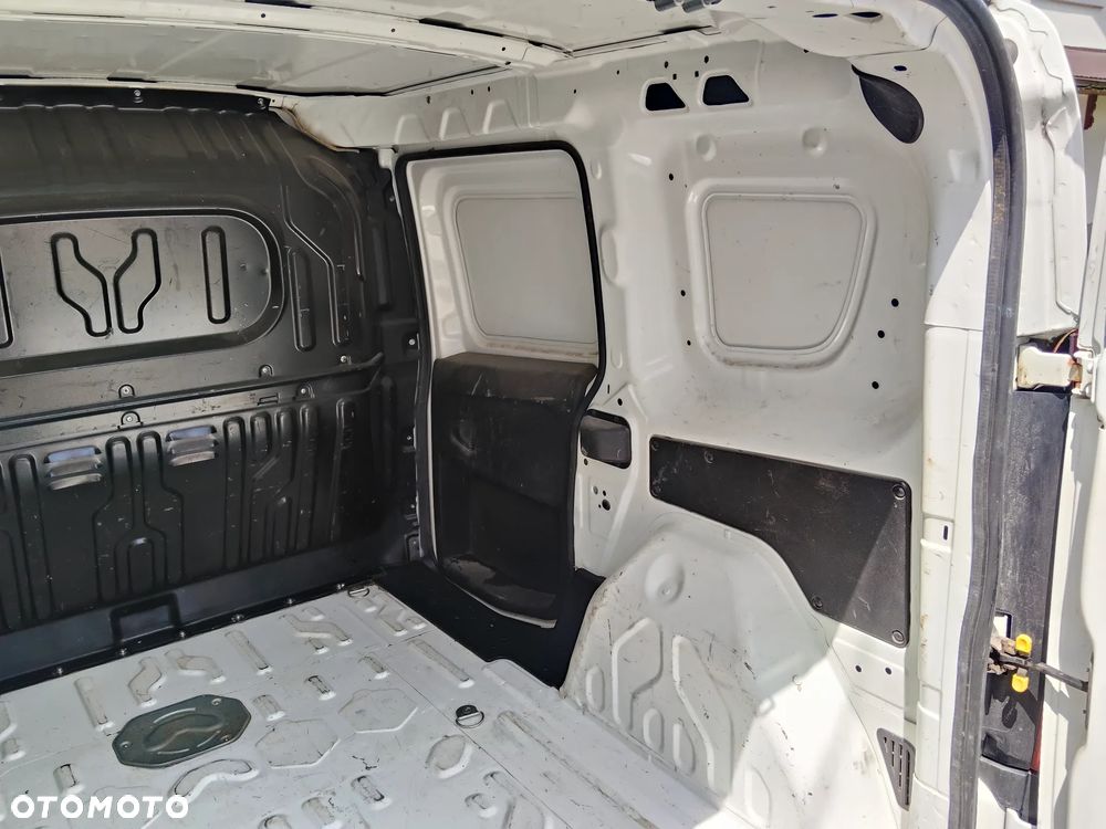 Fiat Doblo - 19