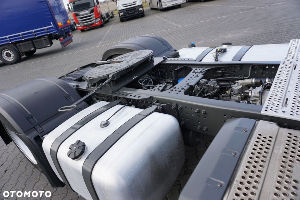 Mercedes-Benz ACTROS / 1851 / EURO 6 / ACC / BIG SPACE - 37