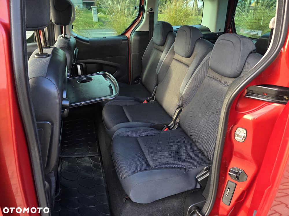 Peugeot Partner HDi FAP 110 Family - 9