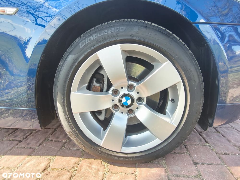 BMW Seria 5 - 16