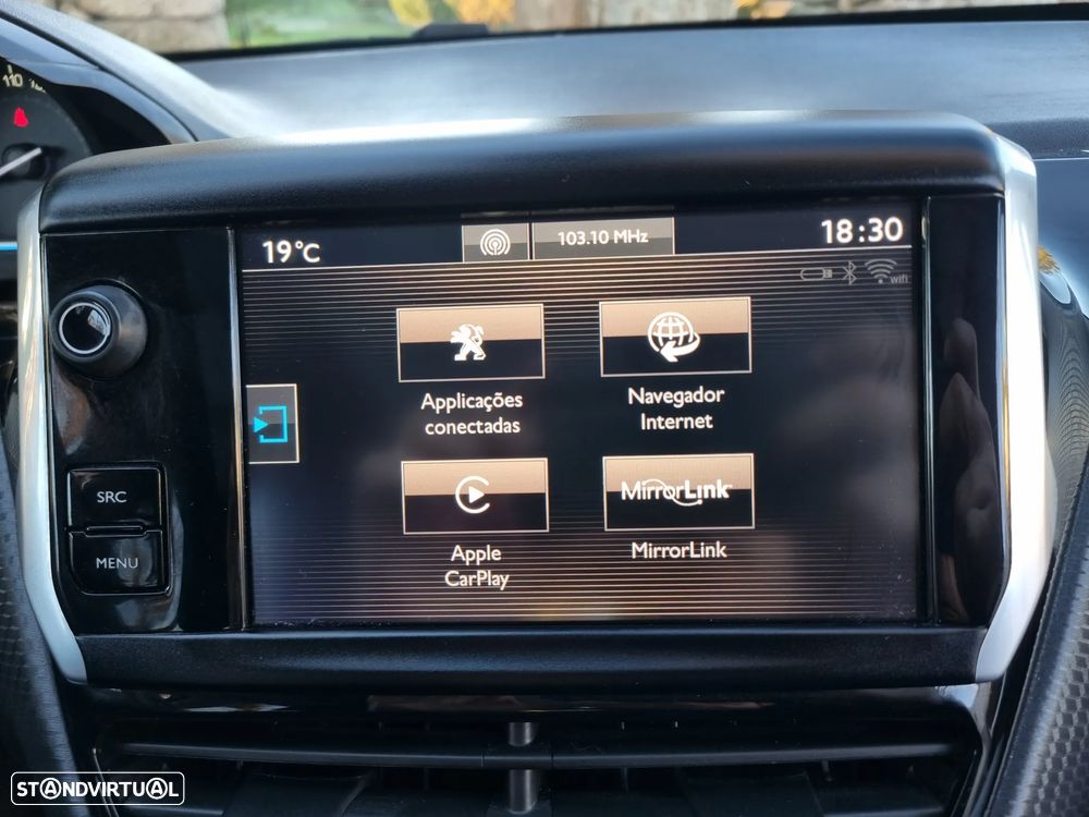 Peugeot 2008 1.2 PureTech Allure - 34