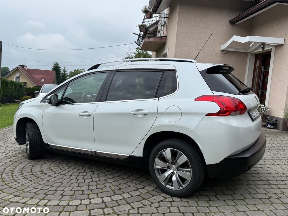 Peugeot 2008 1.6 VTi Allure - 4