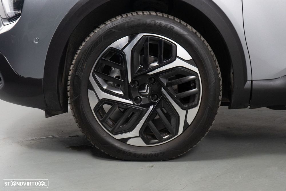 Citroën C4 1.2 PureTech Shine - 19