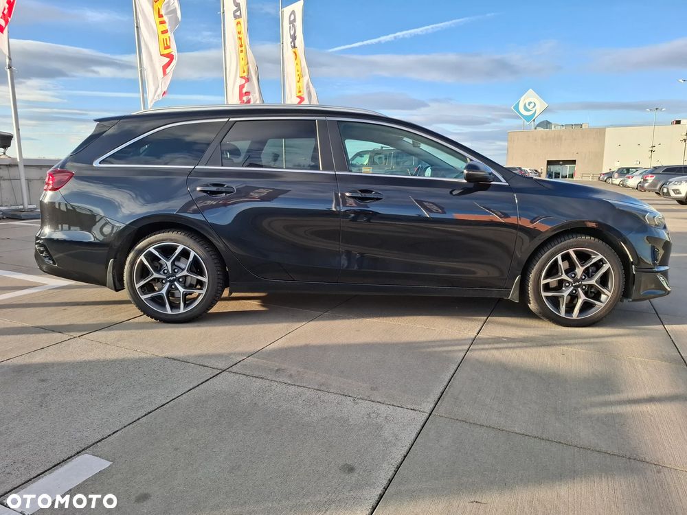 Kia Ceed 1.5 T-GDI Business Line Plus - 11