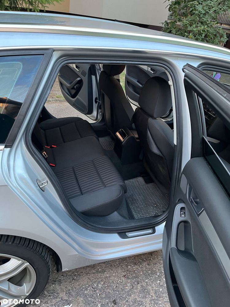 Audi A4 Avant 2.0 TDI DPF Ambition - 12