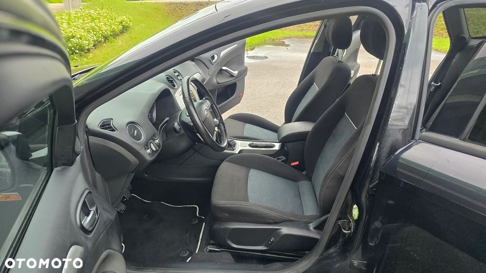 Ford Mondeo 1.6 Trend - 33
