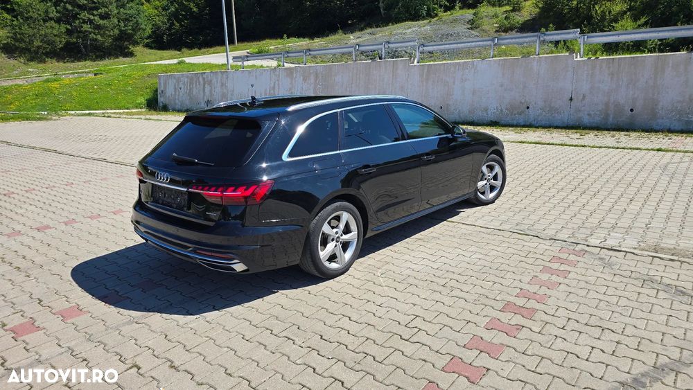 Audi A4 2.0 40 TDI quattro S tronic MHEV Basic - 12