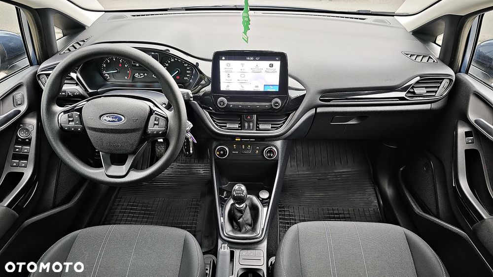 Ford Fiesta - 38