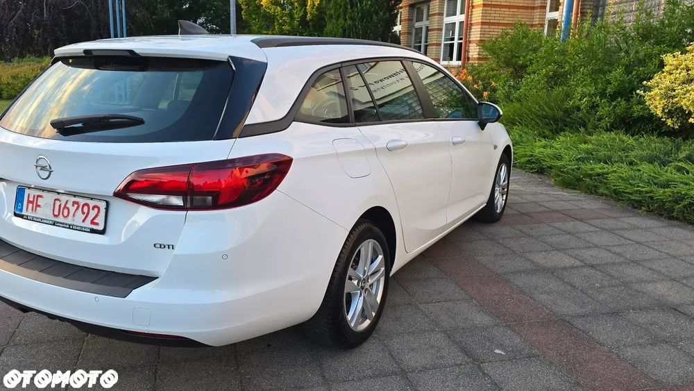 Opel Astra - 33