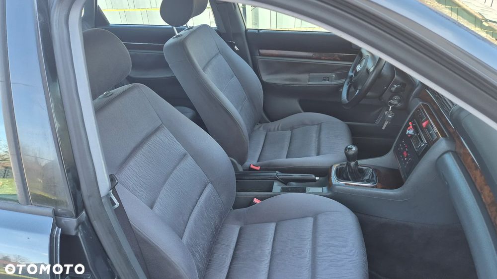 Audi A4 Limousine 1.9 TDI - 16