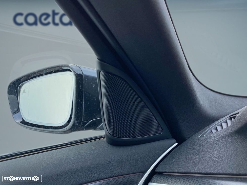 BMW 530 e Pack Desportivo M - 18