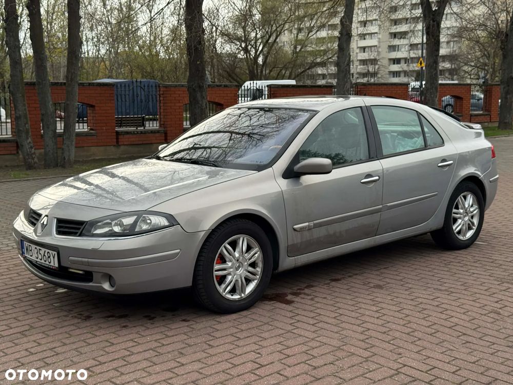Renault Laguna 2.0T Initiale - 7