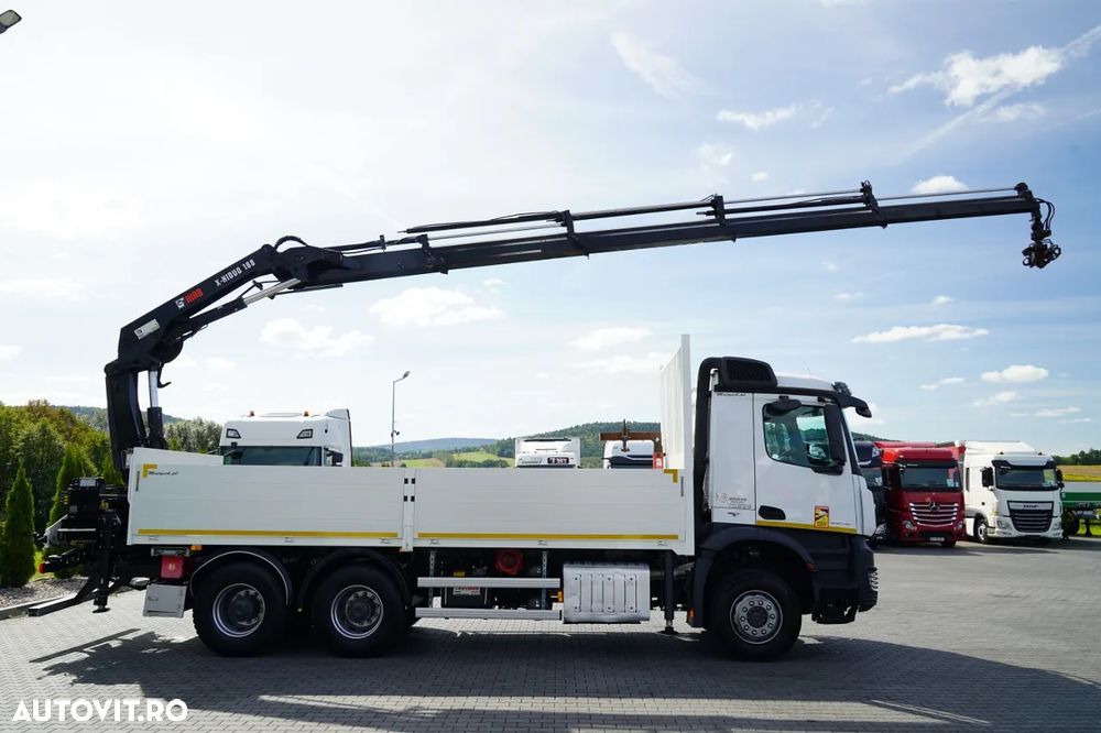 Mercedes-Benz AROCS 2643 / 6x4 / CAROSERIE CU BALANȚĂ - 6,3 M / MACARA HIAB X-HIDUO 188 ES-4 / CAPACITATE MAXIMĂ DE RIDICARE: 5.300 KG / ROTATOARE / PODEA HEAVY-DUTY / TRANSMISIE AUTOMATĂ - 8