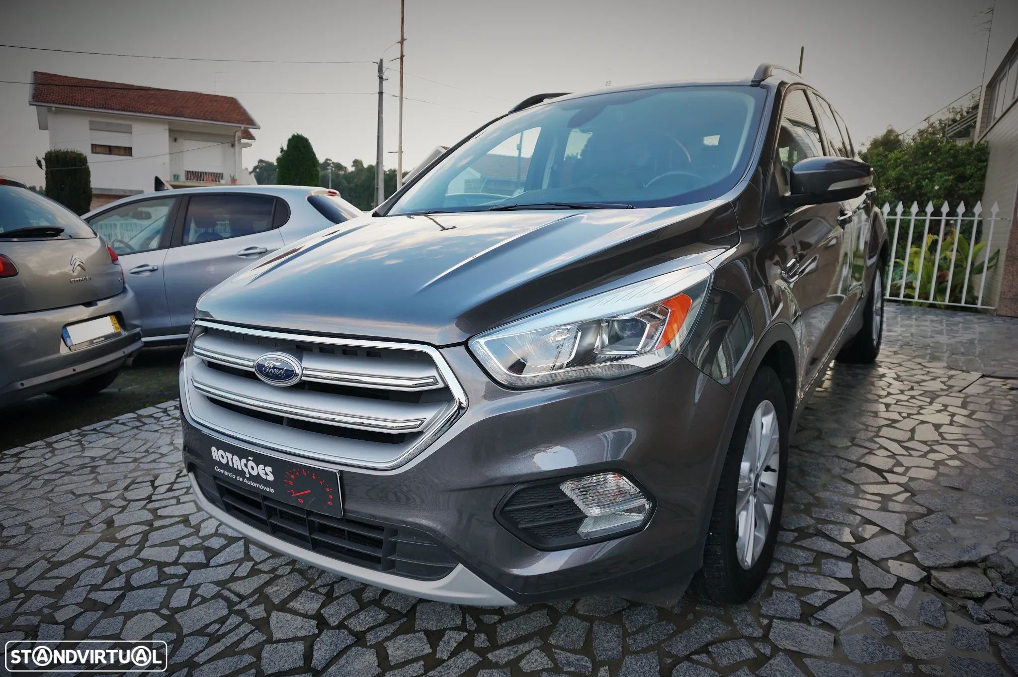 Ford Kuga 1.5 TDCi Titanium - 1