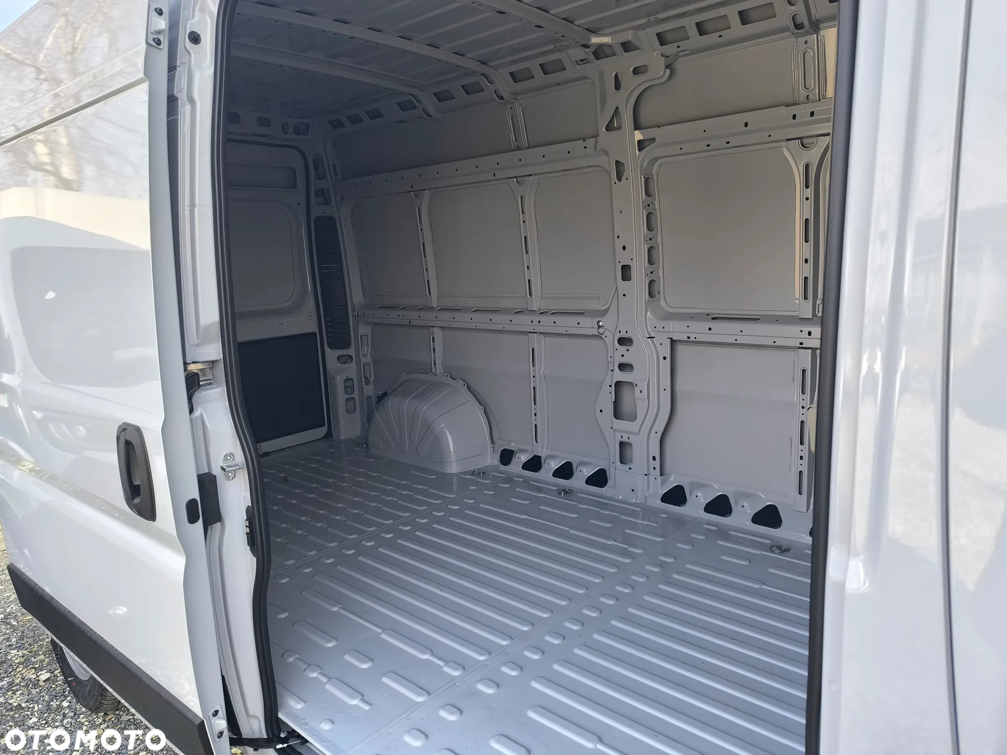 Opel Movano - 6